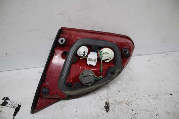 FEU ARRIERE GAUCHE KIA - Vue 2